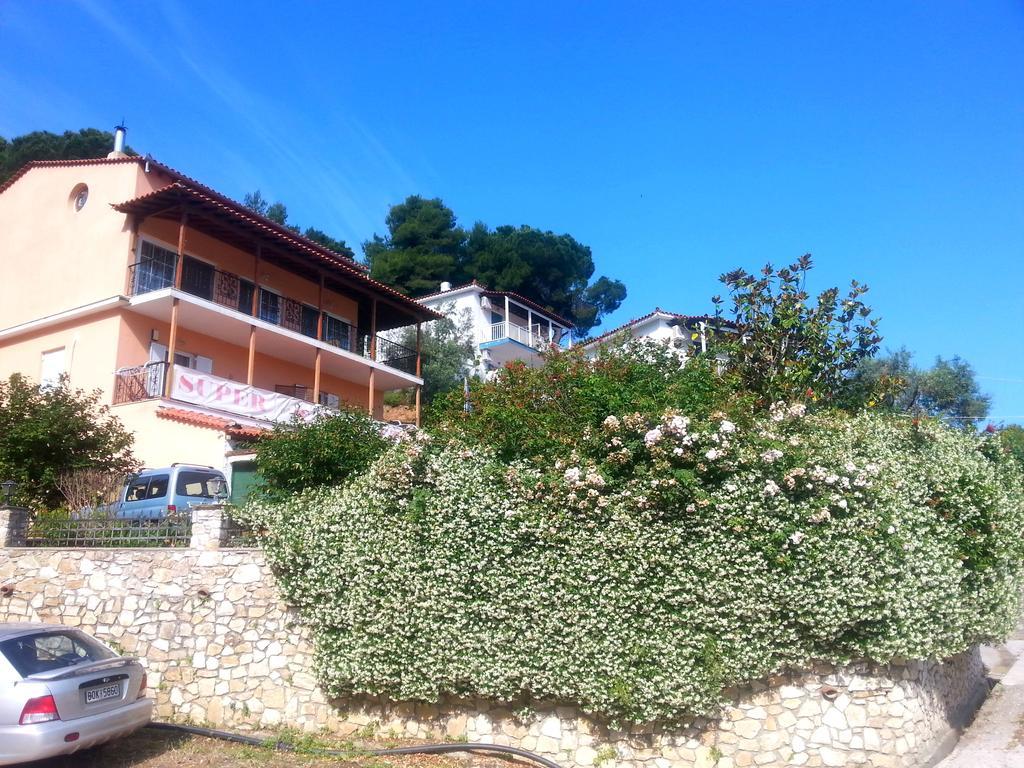 Tzaneria Apartments Skiathos Kanapitsa  Exterior foto